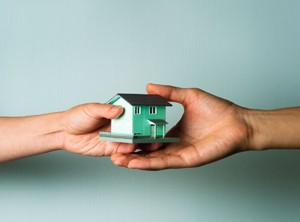 C 1 сентября у россиян появится возможность учреждать наследственные фонды